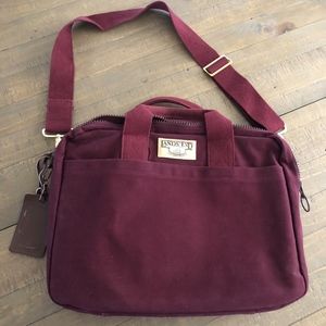 Lands End square rigger maroon messenger bag